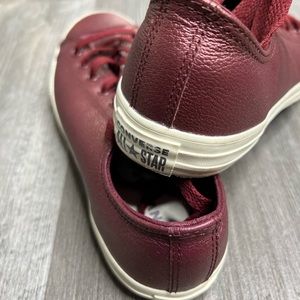 Metallic Converse Size 6Y